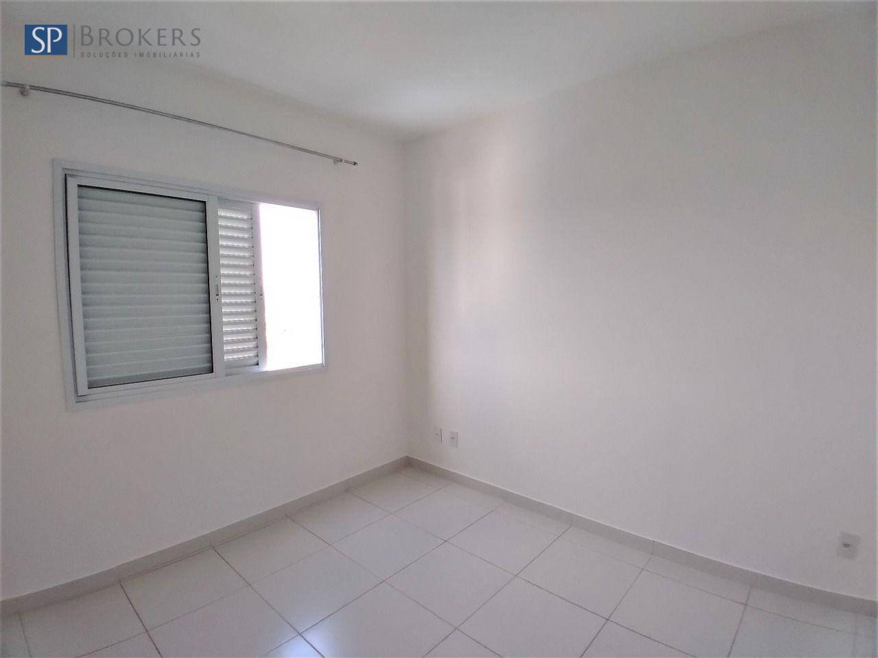 Apartamento para alugar com 2 quartos, 68m² - Foto 14