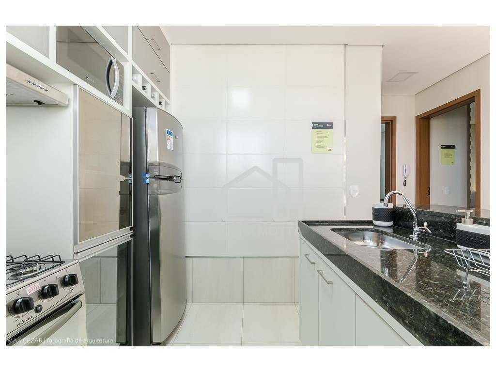 Apartamento à venda com 2 quartos, 44m² - Foto 27