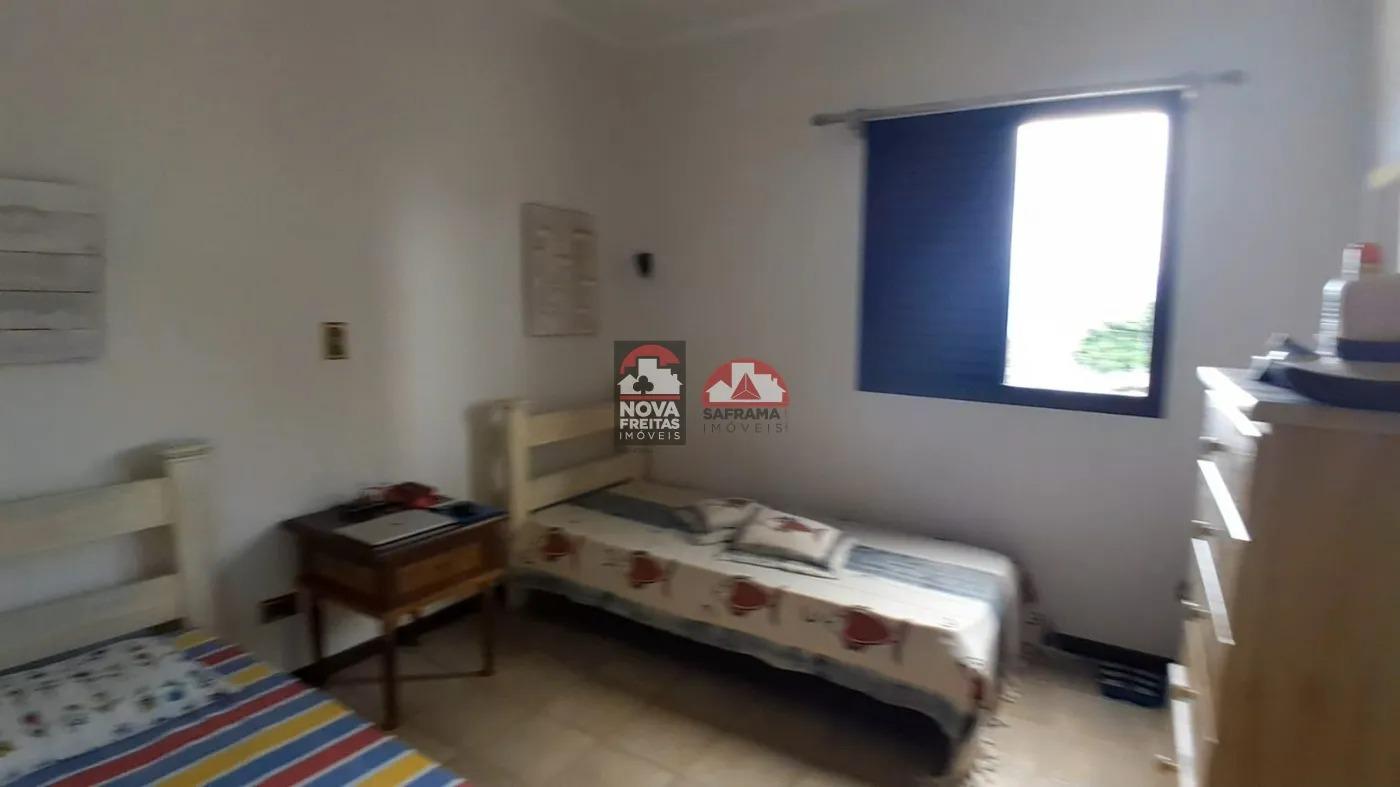 Apartamento à venda com 4 quartos, 136m² - Foto 8