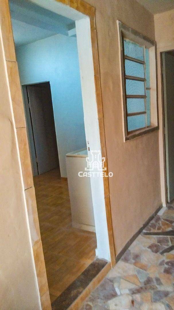 Casa à venda com 3 quartos, 119m² - Foto 4