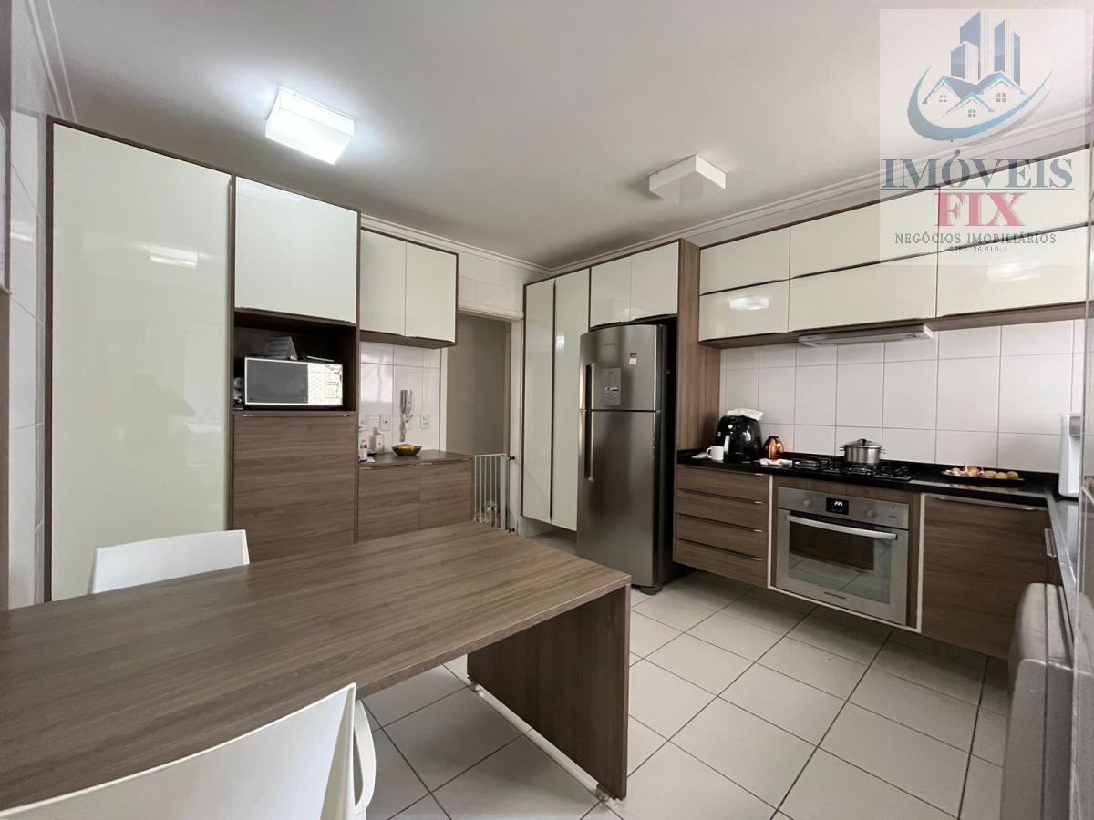 Apartamento à venda com 3 quartos, 132m² - Foto 10