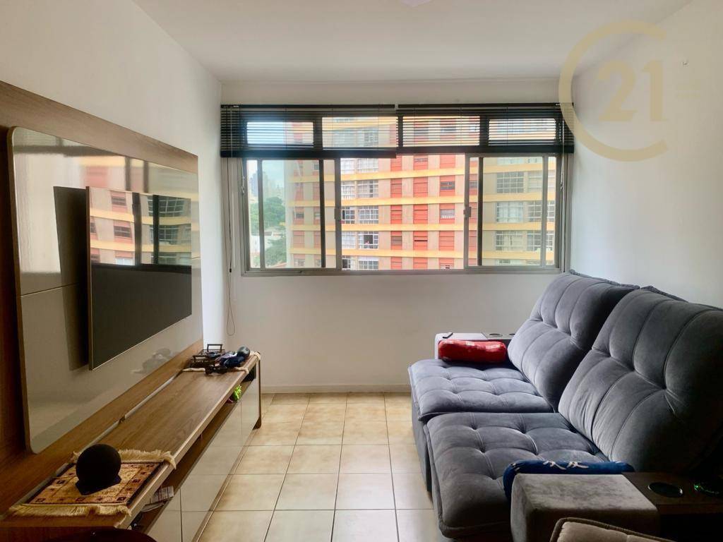 Apartamento à venda com 3 quartos, 82m² - Foto 1