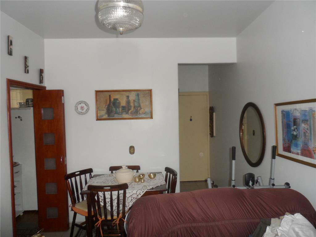 Apartamento à venda com 3 quartos, 71m² - Foto 7