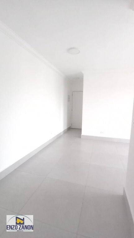 Apartamento para alugar com 2 quartos, 66m² - Foto 8