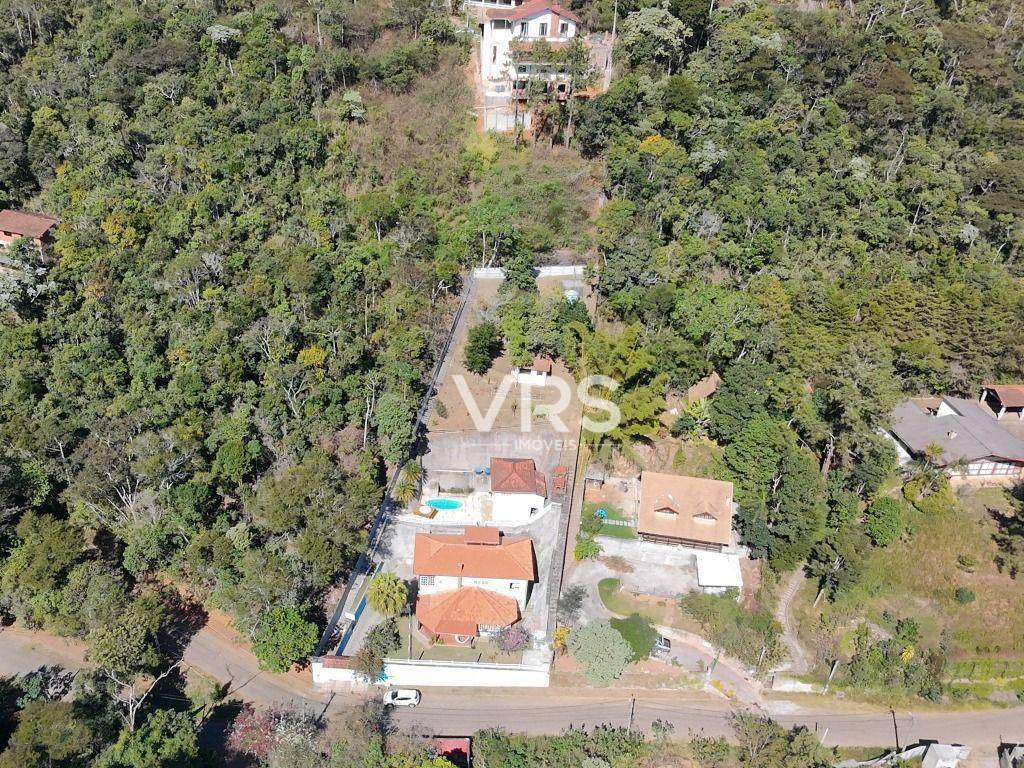 Casa à venda com 5 quartos, 220m² - Foto 79