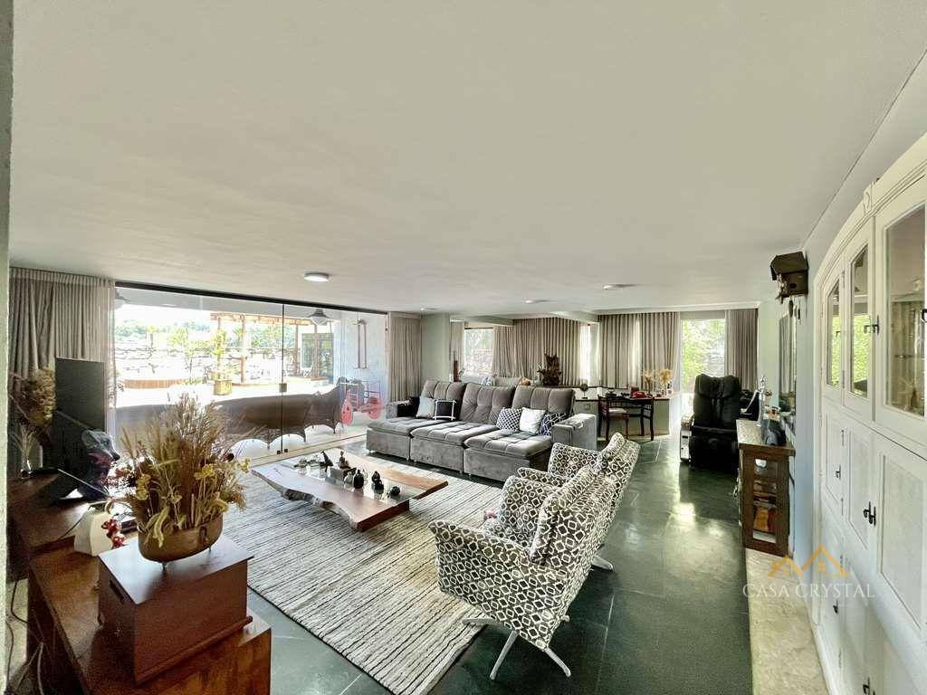 Casa de Condomínio à venda com 4 quartos, 548m² - Foto 13