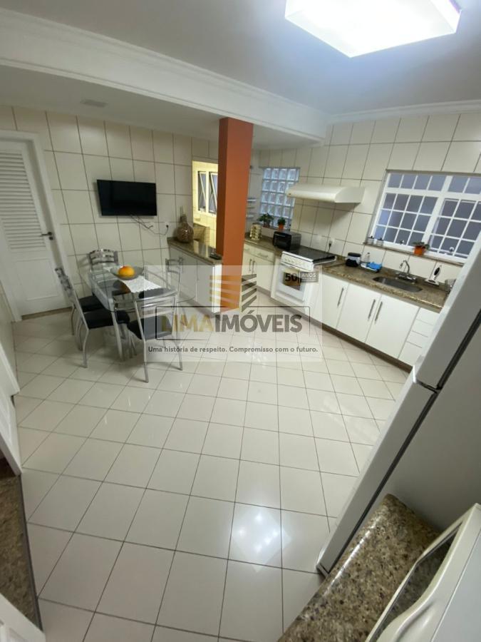 Casa de Condomínio para alugar com 3 quartos, 295m² - Foto 5