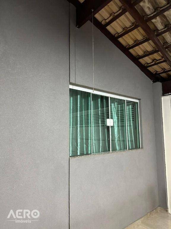 Casa à venda com 3 quartos, 115m² - Foto 14