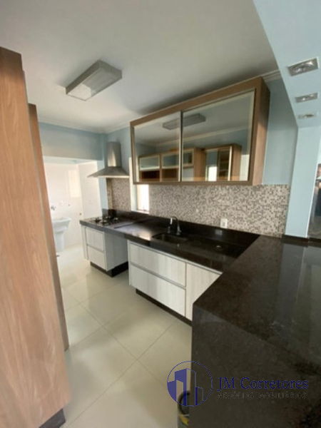 Apartamento à venda com 2 quartos, 70m² - Foto 8