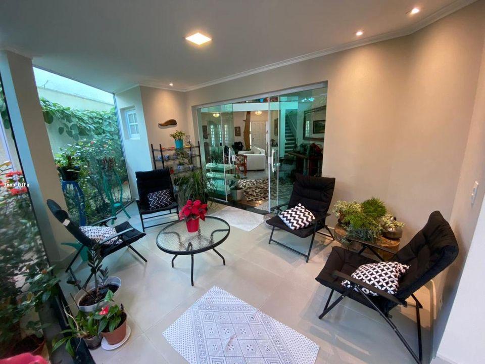 Casa de Condomínio à venda com 4 quartos, 440m² - Foto 13