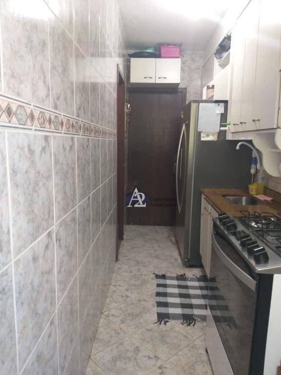 Apartamento à venda com 2 quartos, 58m² - Foto 10