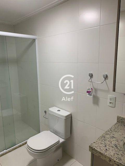 Apartamento para alugar com 2 quartos, 69m² - Foto 21