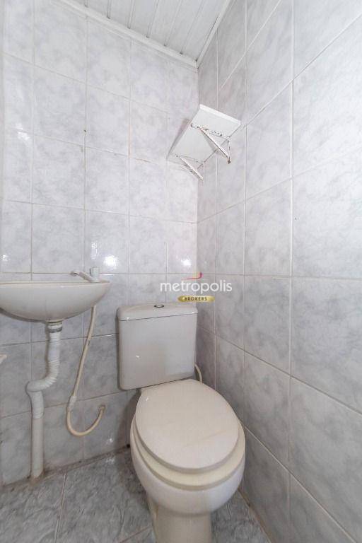 Casa à venda com 2 quartos, 150m² - Foto 18