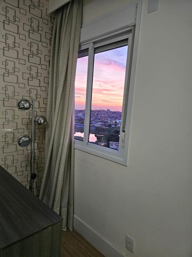 Apartamento à venda com 2 quartos, 95m² - Foto 17