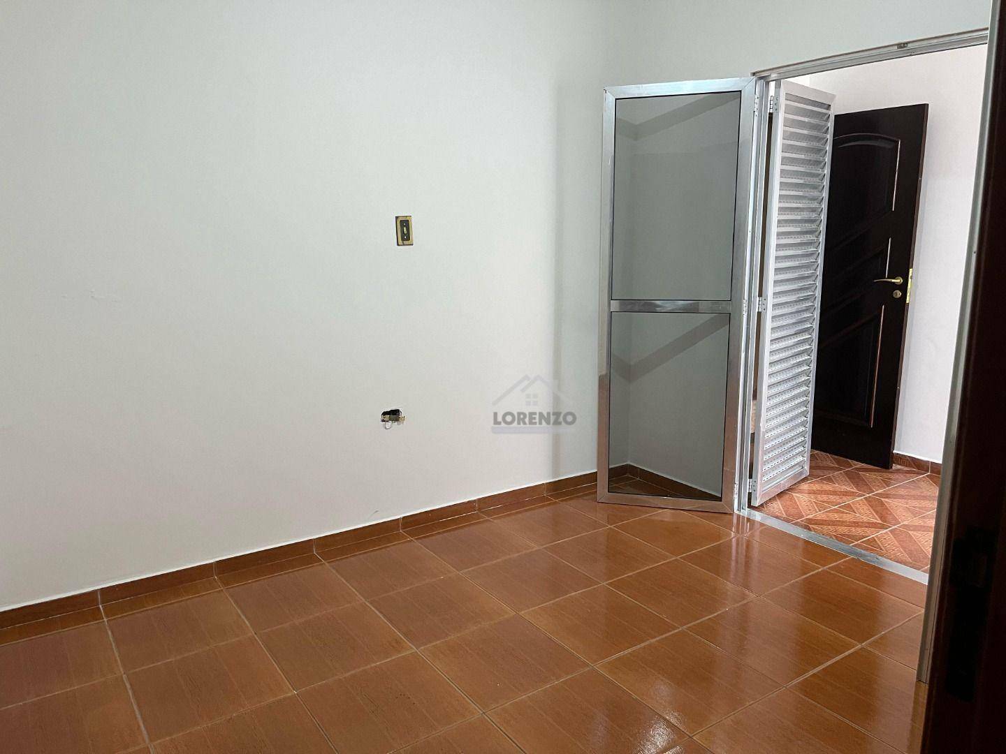 Sobrado à venda com 4 quartos, 318M2 - Foto 32