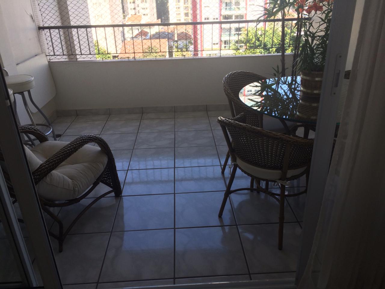 Apartamento à venda com 3 quartos, 105m² - Foto 10