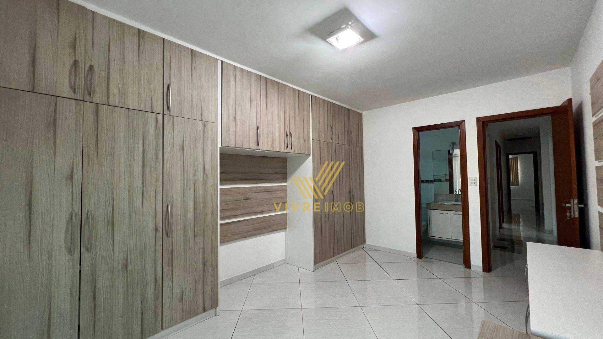 Casa à venda com 4 quartos, 144m² - Foto 18