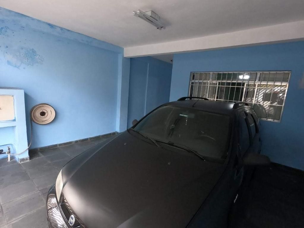 Sobrado à venda com 3 quartos, 160m² - Foto 2