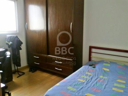 Apartamento à venda com 2 quartos, 69m² - Foto 10