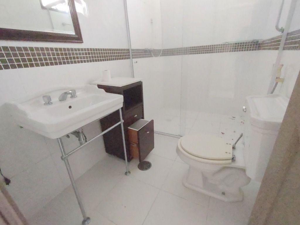 Apartamento à venda com 4 quartos, 160m² - Foto 8