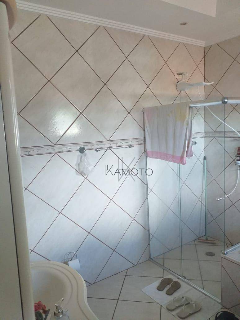 Sobrado à venda com 4 quartos, 250m² - Foto 15