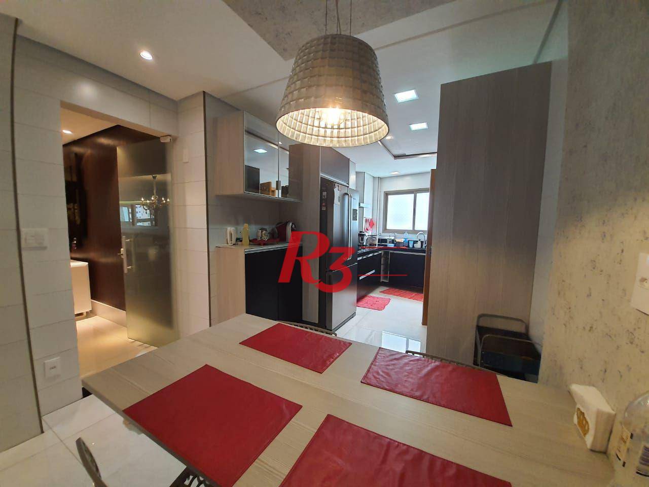 Apartamento à venda com 3 quartos, 181m² - Foto 10