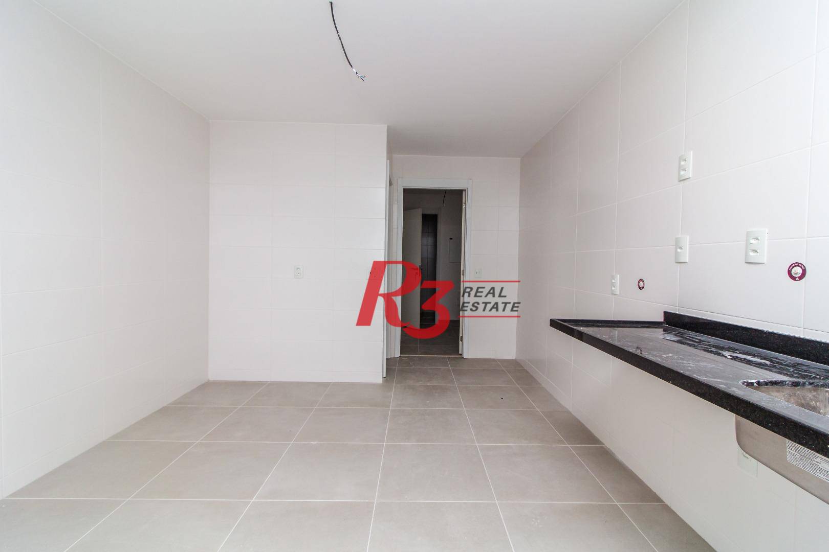 Apartamento à venda e aluguel com 3 quartos, 184m² - Foto 19