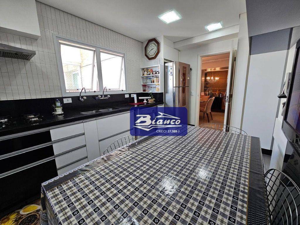 Apartamento à venda com 3 quartos, 170m² - Foto 9