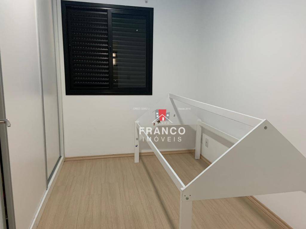 Apartamento à venda com 3 quartos, 80m² - Foto 11