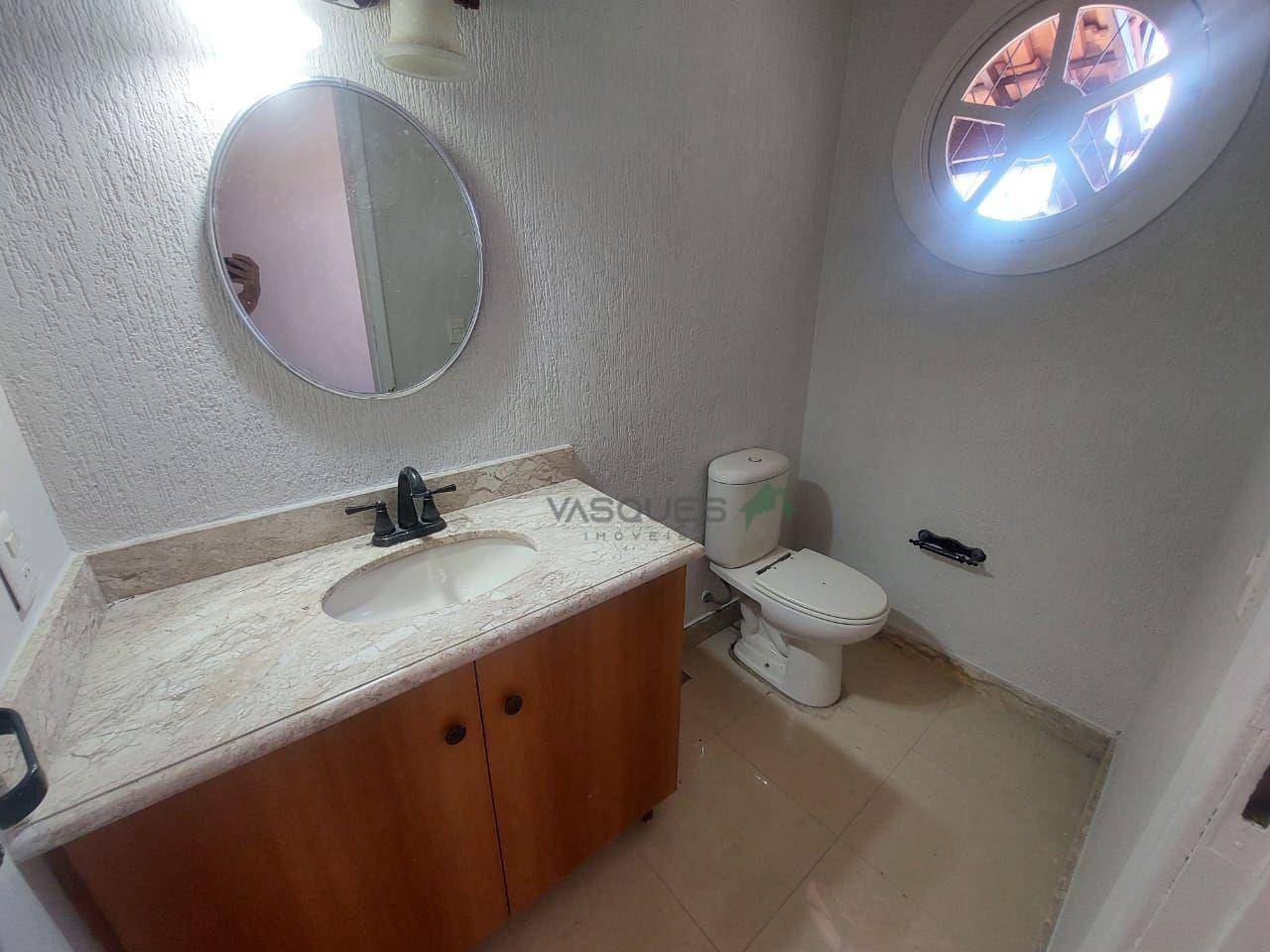 Casa para alugar com 3 quartos, 163m² - Foto 9