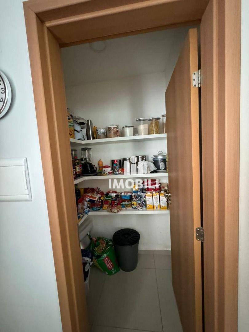 Casa de Condomínio à venda com 4 quartos, 360m² - Foto 19