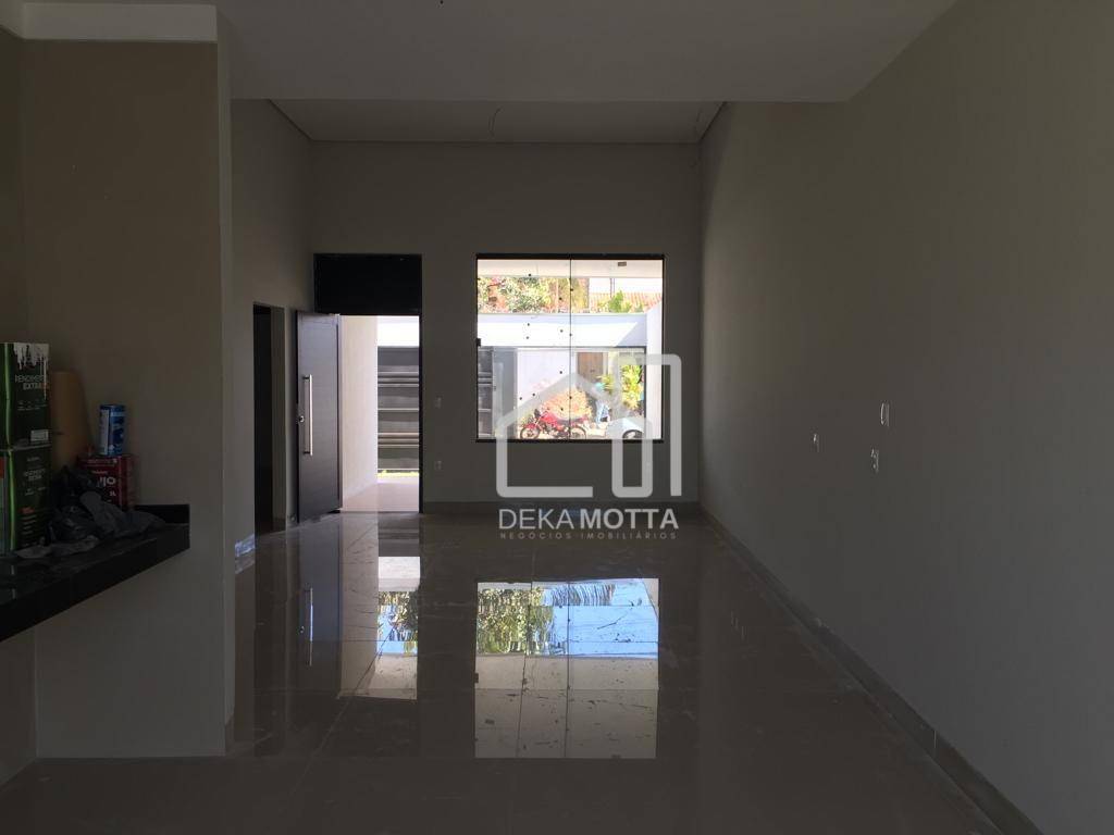 Casa à venda com 3 quartos, 140m² - Foto 4