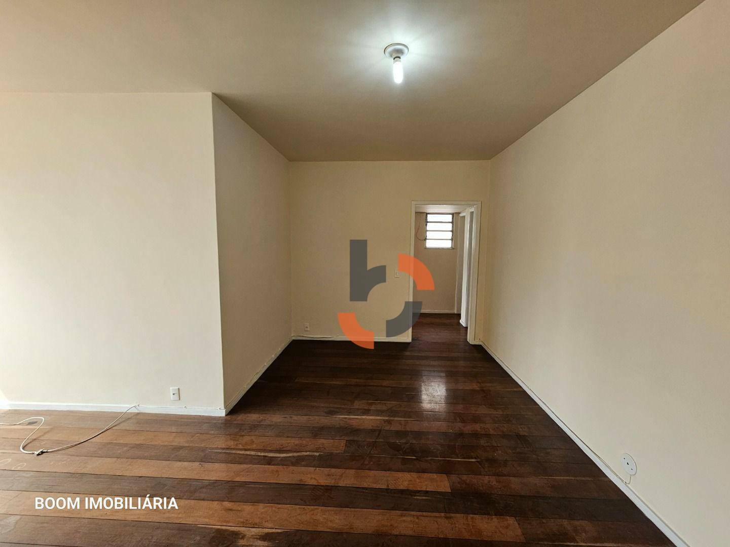 Apartamento à venda com 3 quartos, 93m² - Foto 4