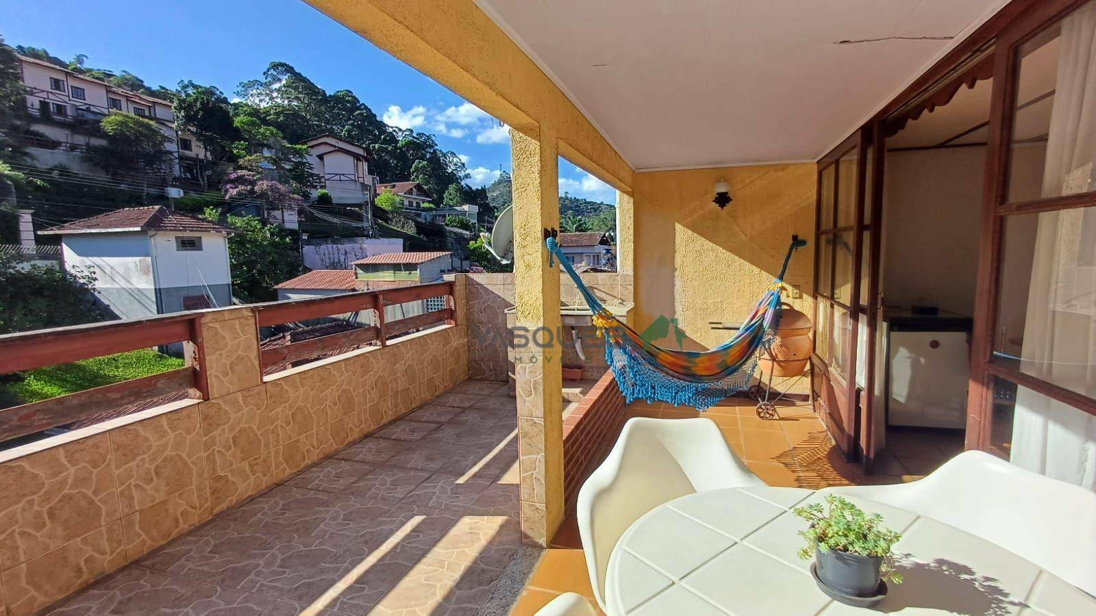 Apartamento à venda com 4 quartos, 147m² - Foto 1