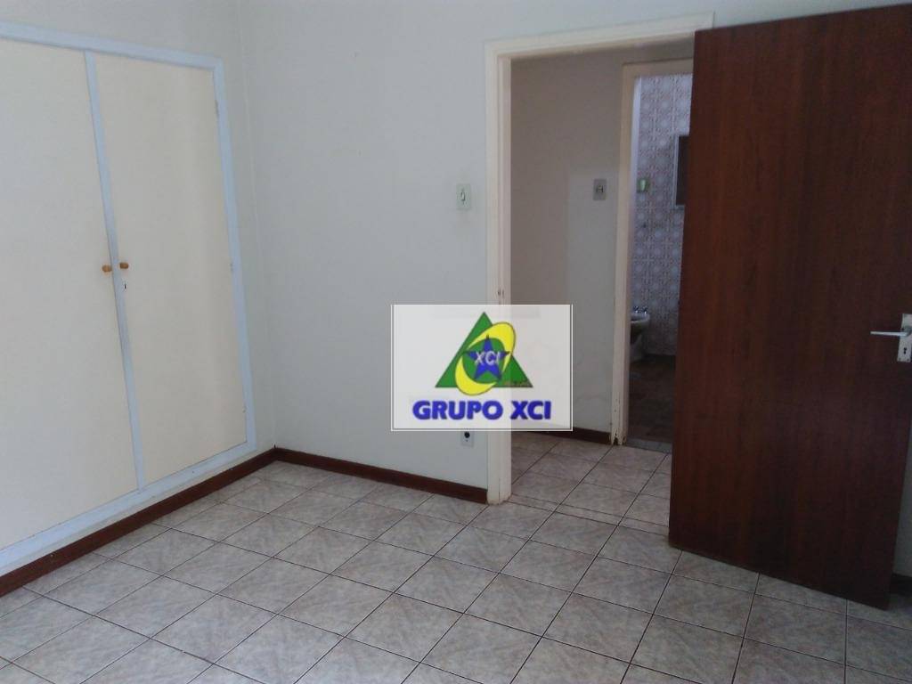 Casa à venda com 3 quartos, 172m² - Foto 41