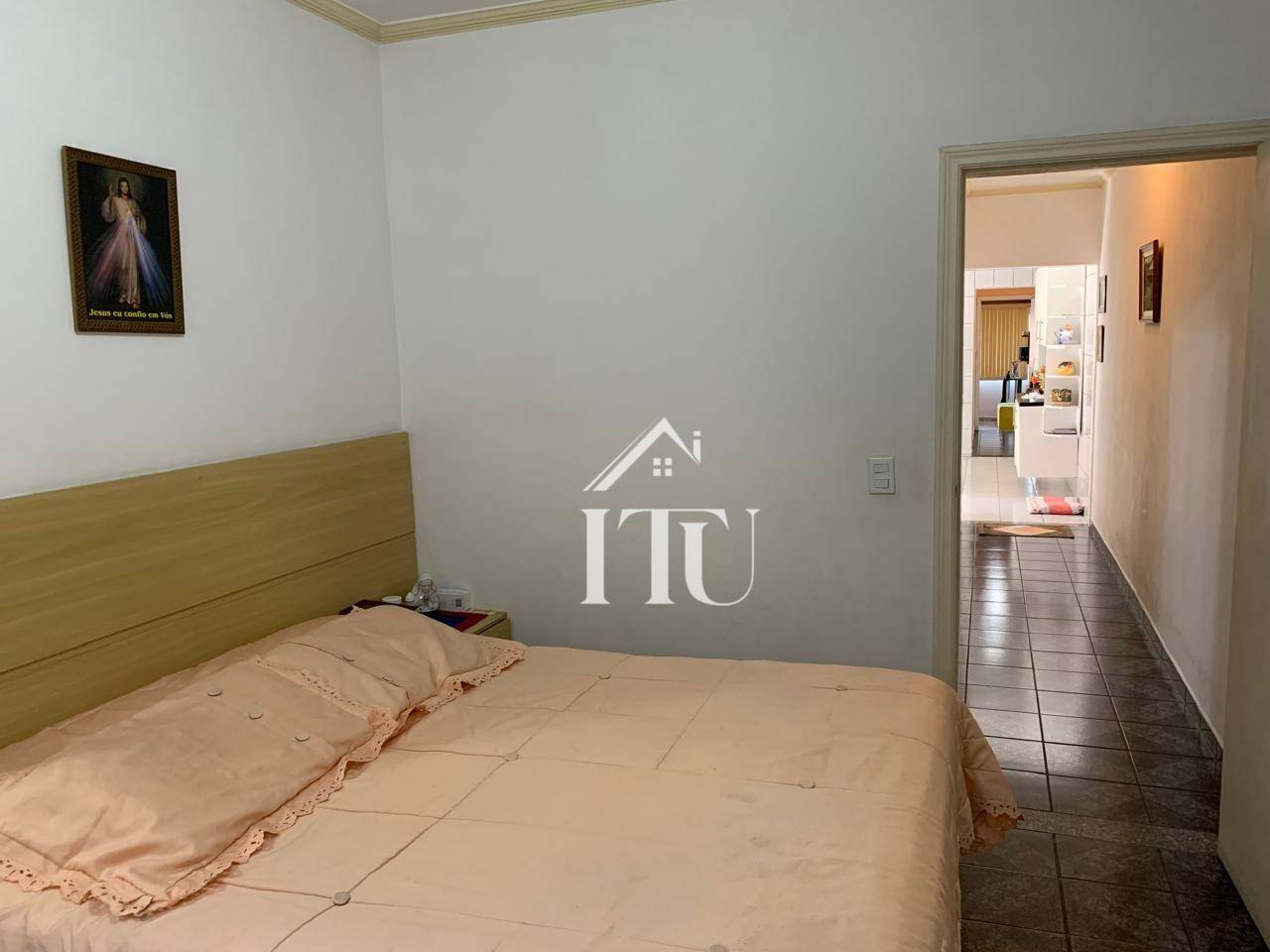 Casa à venda com 3 quartos, 102m² - Foto 18