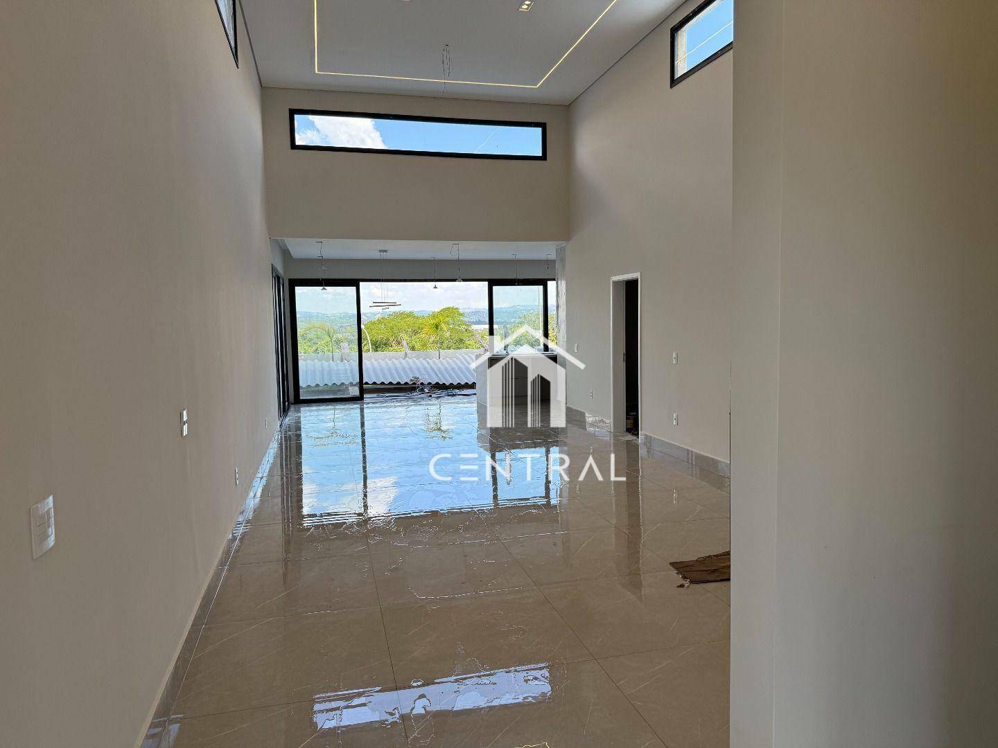 Casa de Condomínio à venda com 4 quartos, 237m² - Foto 14