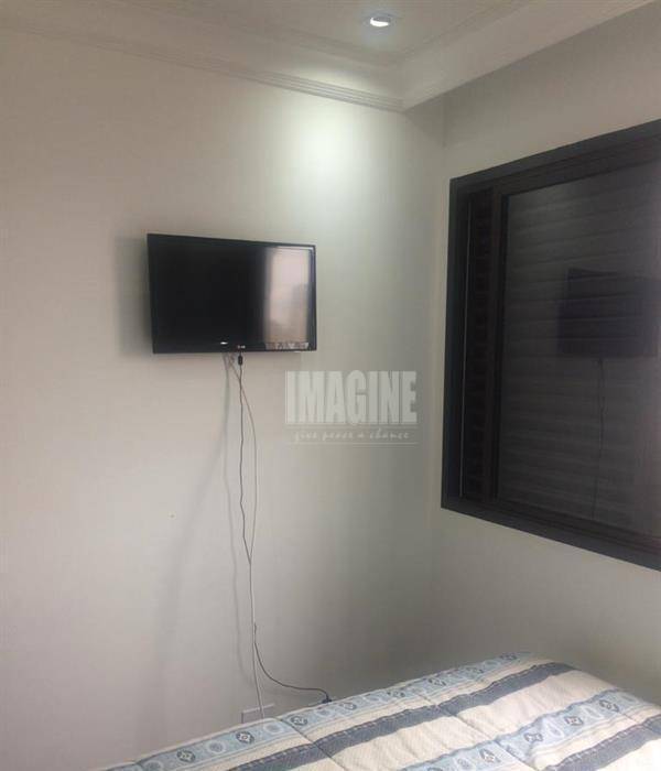 Apartamento à venda com 3 quartos, 85m² - Foto 13