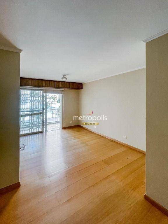 Apartamento à venda com 2 quartos, 67m² - Foto 2