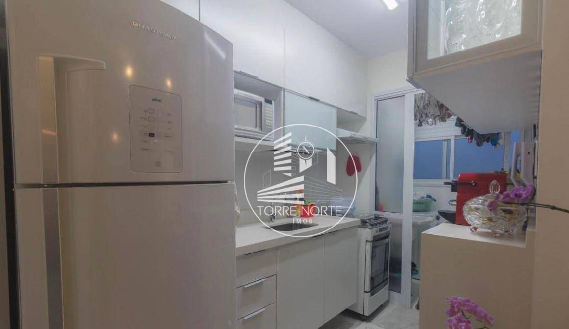 Apartamento à venda com 3 quartos, 92m² - Foto 9