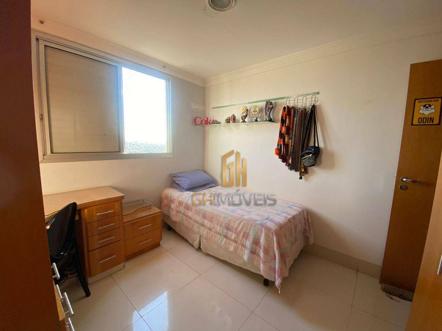 Cobertura à venda com 4 quartos, 215m² - Foto 13