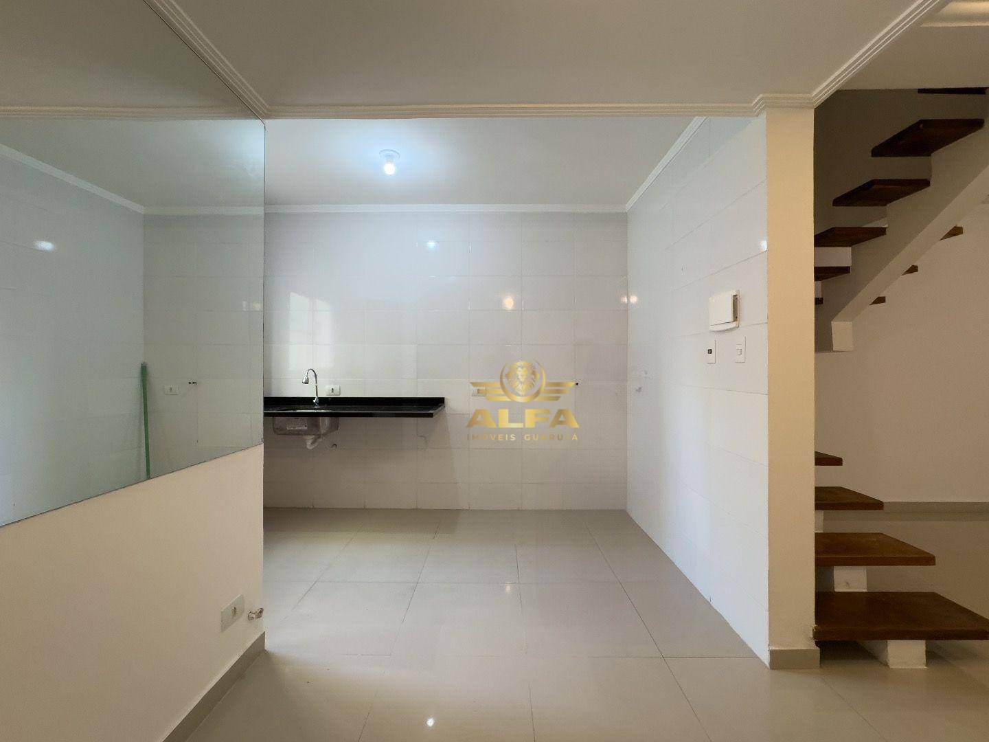 Casa à venda com 3 quartos, 110m² - Foto 8