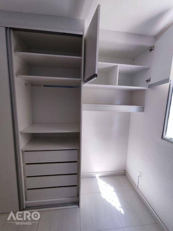 Apartamento à venda com 2 quartos, 49m² - Foto 22