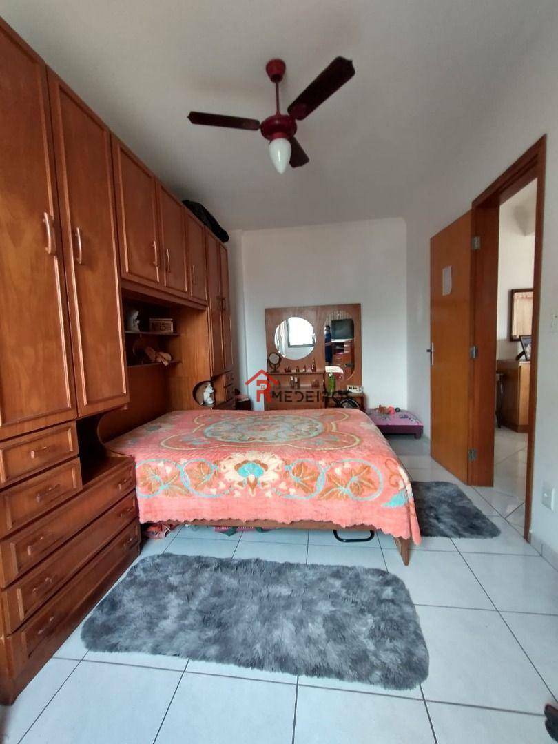 Apartamento à venda com 1 quarto, 60m² - Foto 13