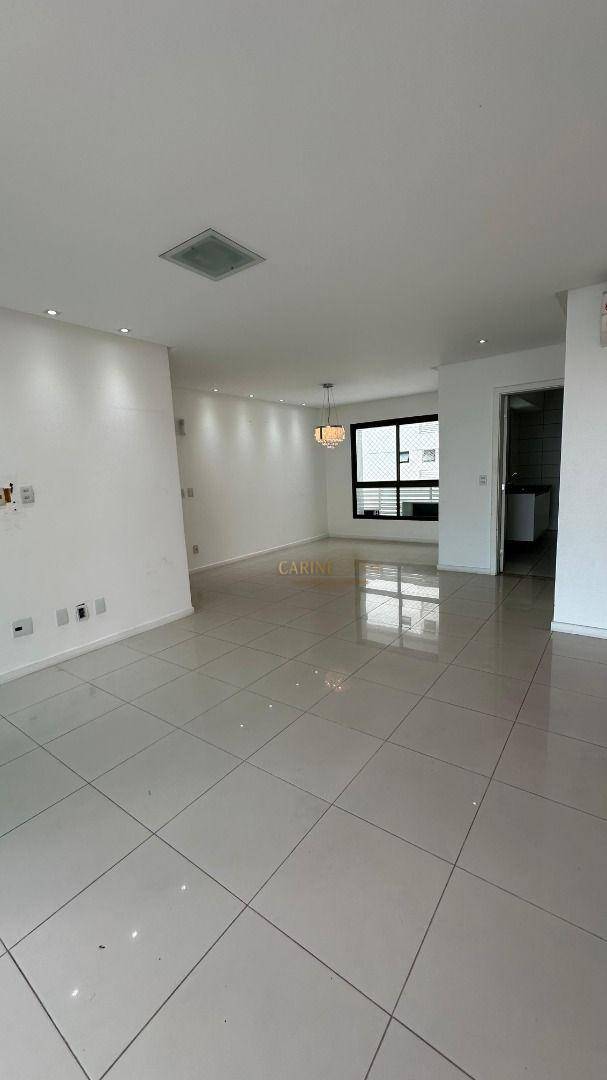 Apartamento à venda com 4 quartos, 166m² - Foto 2