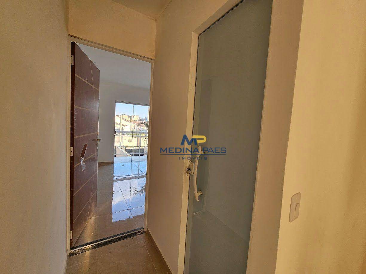 Casa à venda com 2 quartos, 120M2 - Foto 12