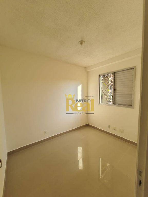 Apartamento à venda com 2 quartos, 44m² - Foto 9