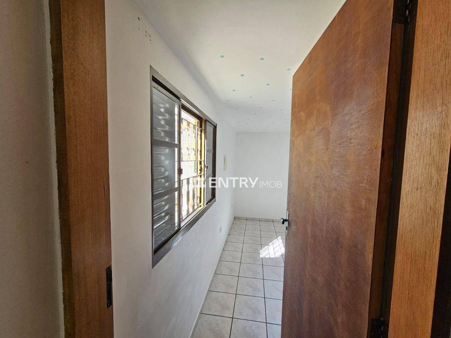 Casa à venda com 4 quartos, 260m² - Foto 44