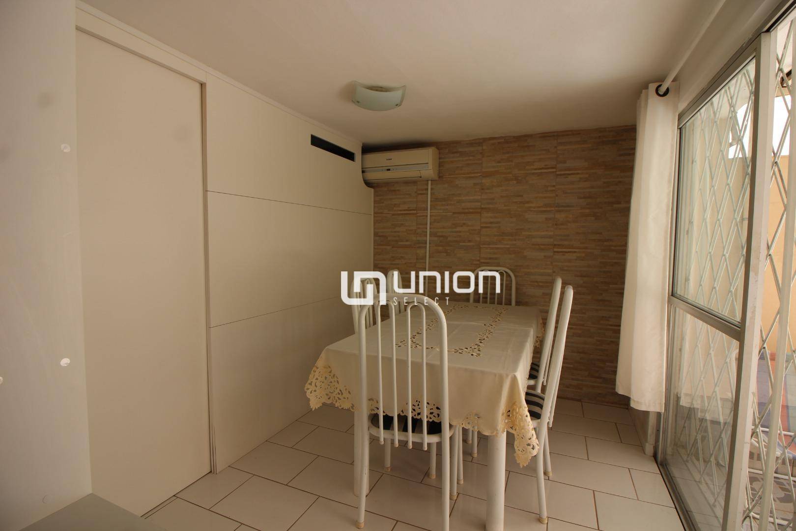 Apartamento à venda com 2 quartos, 93m² - Foto 3