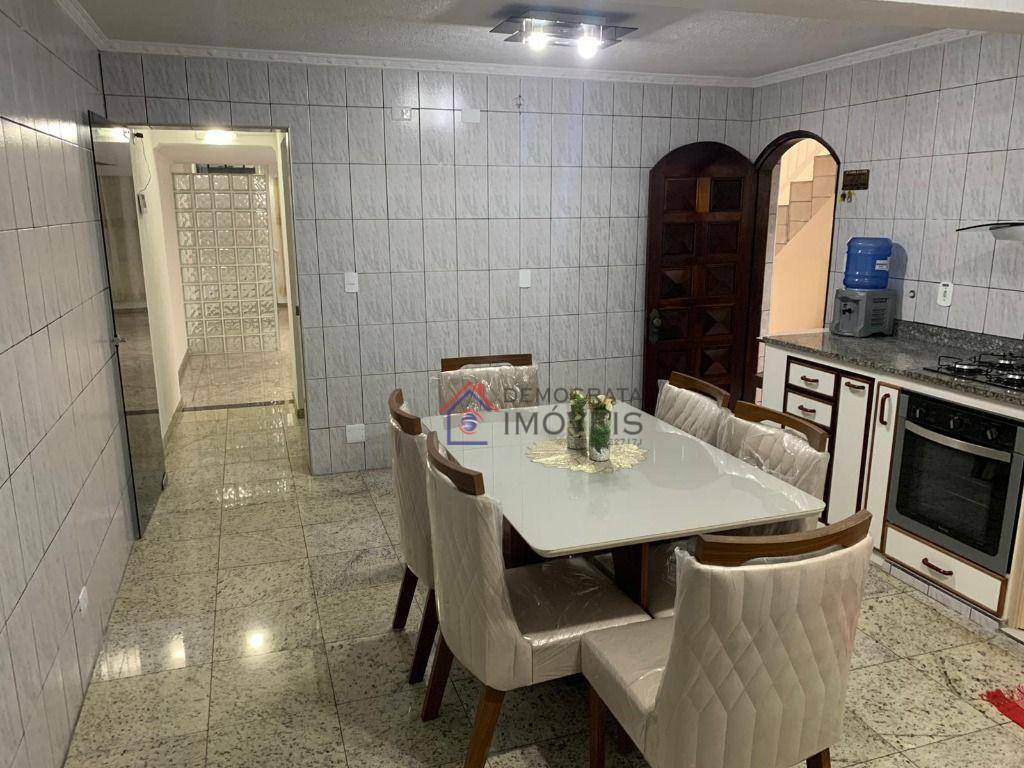 Sobrado à venda com 3 quartos, 220m² - Foto 6